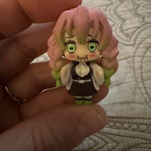 Demon Slayer Mitsuri Kanroji Figure